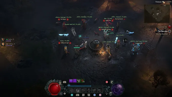 Diablo 4 Season 15 Old Tristram next to the fountain with all the players waiting to use their coins
